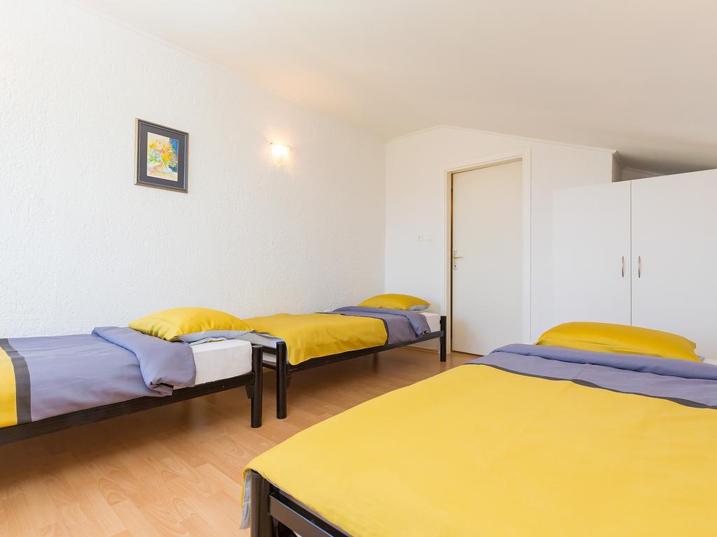 Apartments Gala Porec Exterior photo